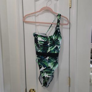 ONE PIECE BATHING SUIT, NWT